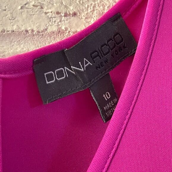 Donna Ricco Sleeveless A-Line Dress – Vibrant Fuchsia with Lace Trim - Picture 4 of 8